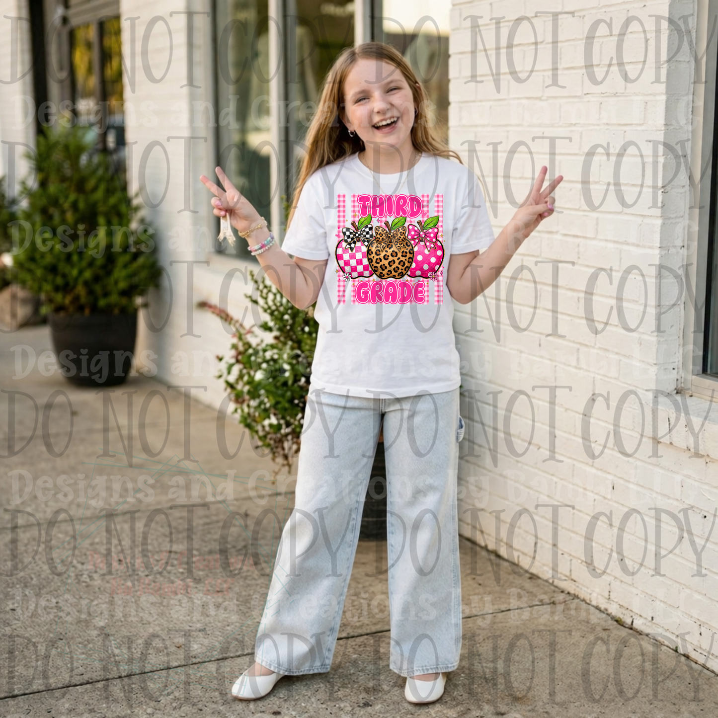 Trio of Apple Bright Pink School Grade Collection