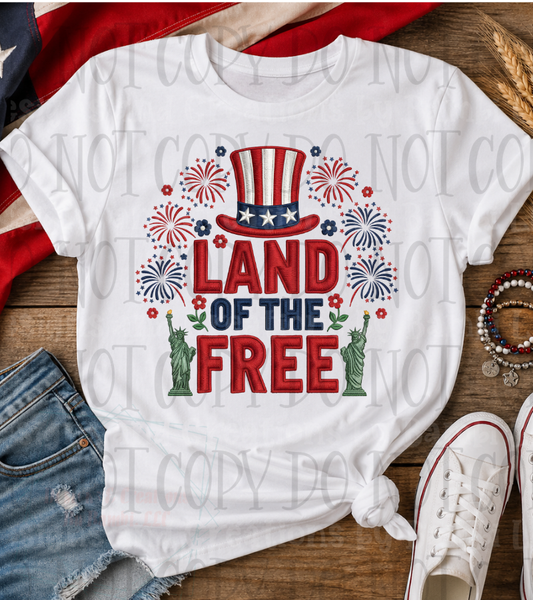 Faux Yarn Land of the Free 4th of July